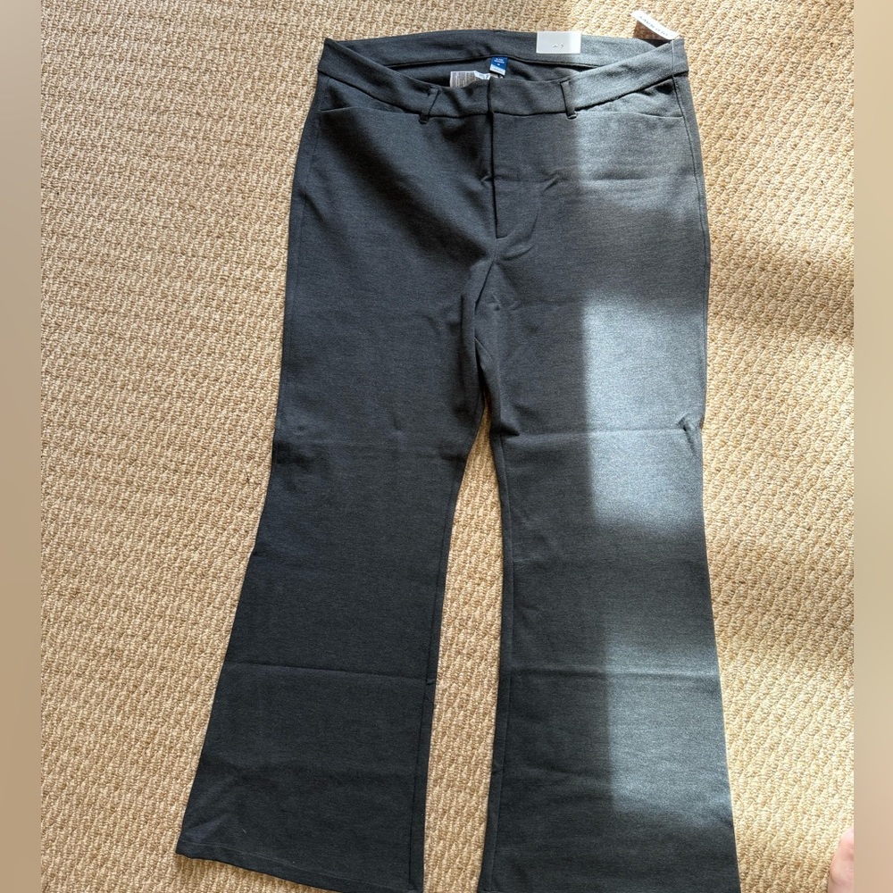 Stretchy grey flare dress pants